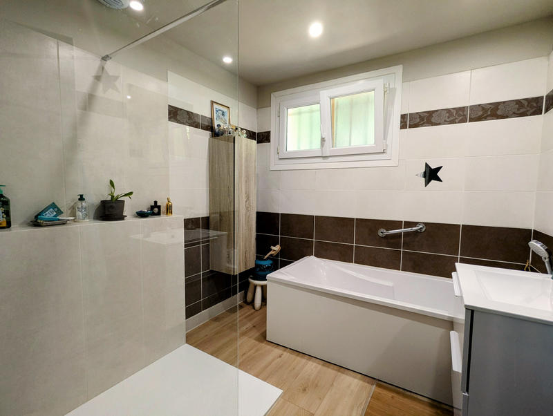 Villa - 106 m² - 5 pièces