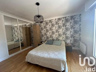 Maison - 182 m² - 8 pièces