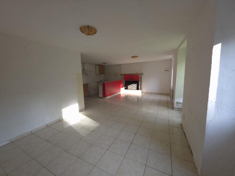 Maison - 107 m² - 7 pièces