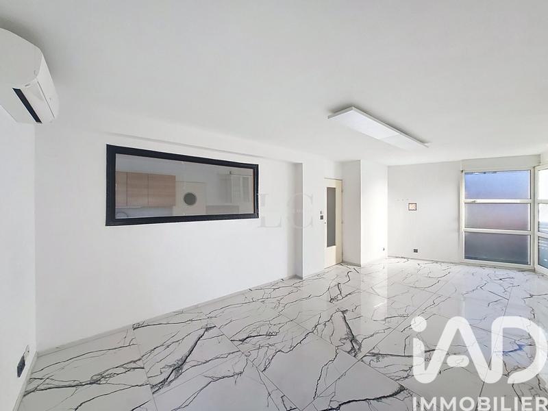 Maison - 97 m² - 5 pièces