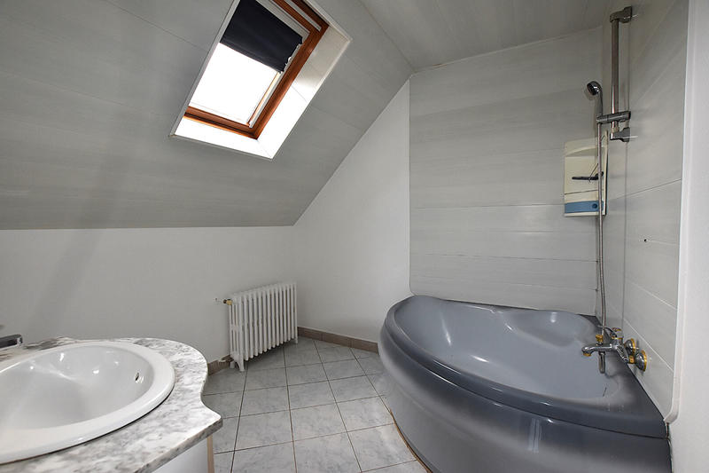 Maison - 106 m² - 5 pièces