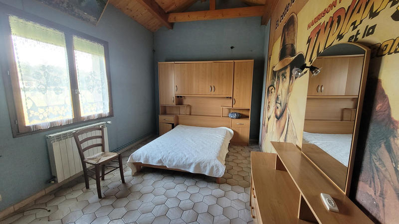 Propriété - 226 m² - 7 pièces