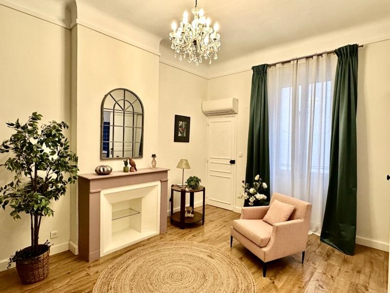 Appartement - 80 m² - 3 pièces