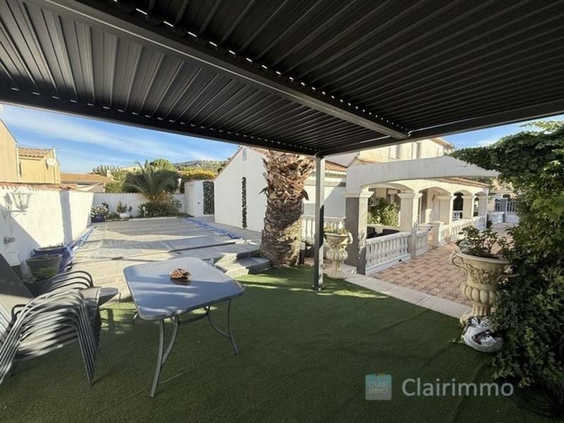 Maison - 180 m² - 5 pièces