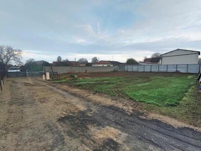 Terrain constructible - 574 m²