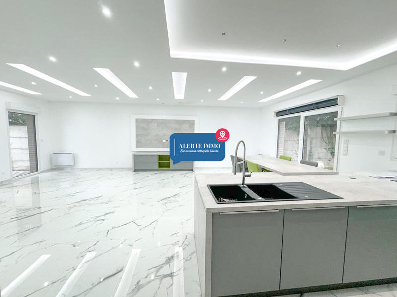 Maison - 129 m² - 6 pièces