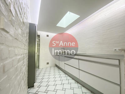 Maison - 197 m² - 7 pièces