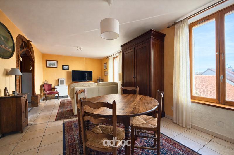 Appartement - 84 m² - 5 pièces