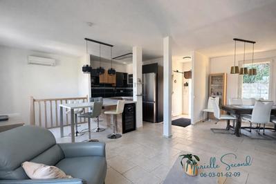 Maison - 86 m² - 3 pièces