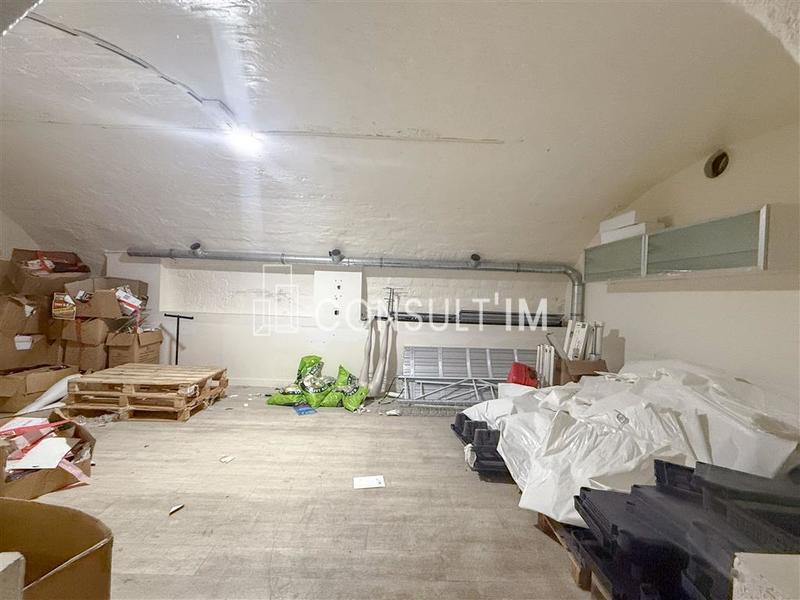 Local commercial - 385 m²