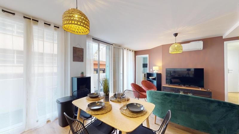 Appartement - 76 m² - 5 pièces