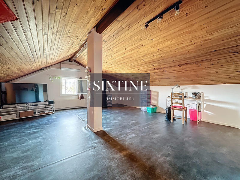 Maison - 150 m² - 7 pièces