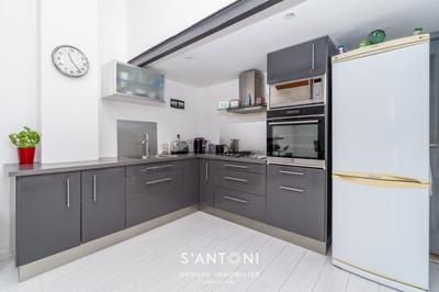 Appartement - 75 m² - 3 pièces