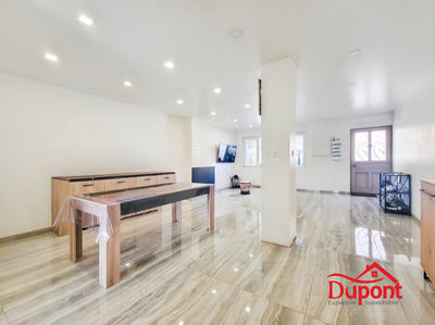 Maison - 104 m² - 4 pièces