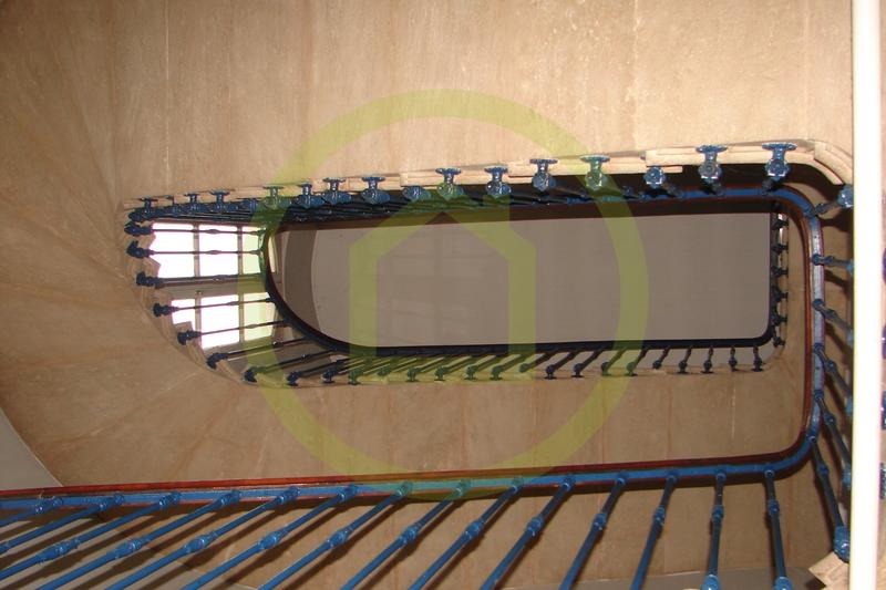 Maison - 374 m² - 14 pièces