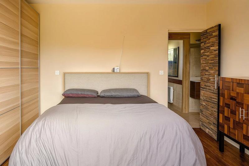 Maison - 98 m² - 4 pièces