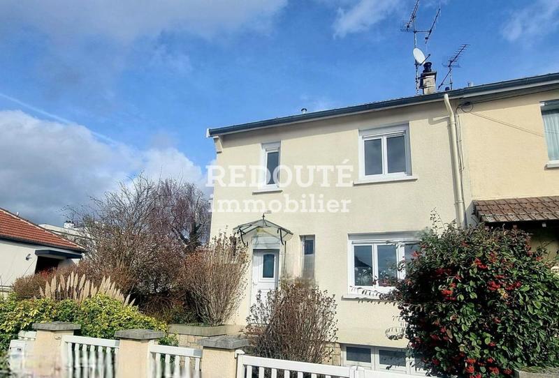 Maison - 90 m² - 5 pièces