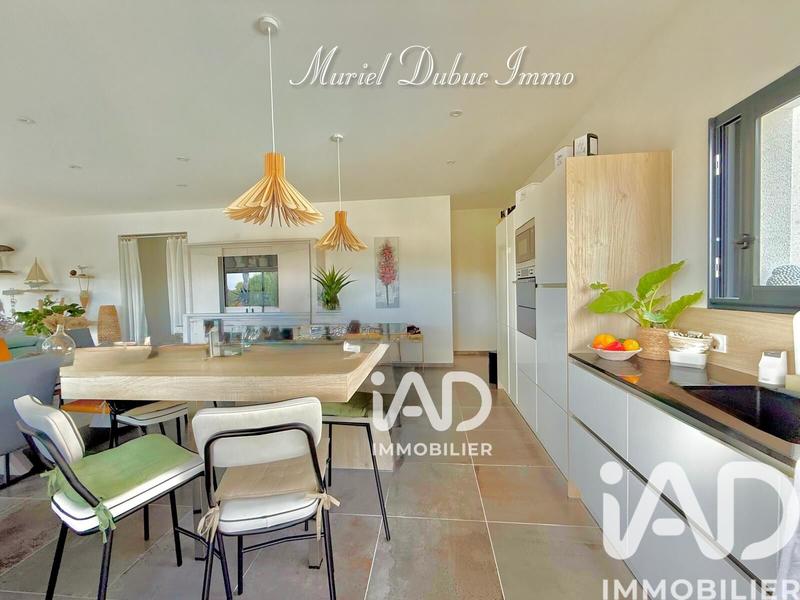 Maison - 141 m² - 6 pièces