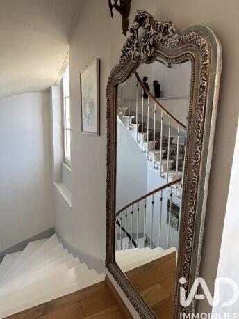 Maison - 455 m² - 10 pièces