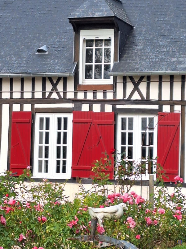 Maison - 150 m² - 12 pièces