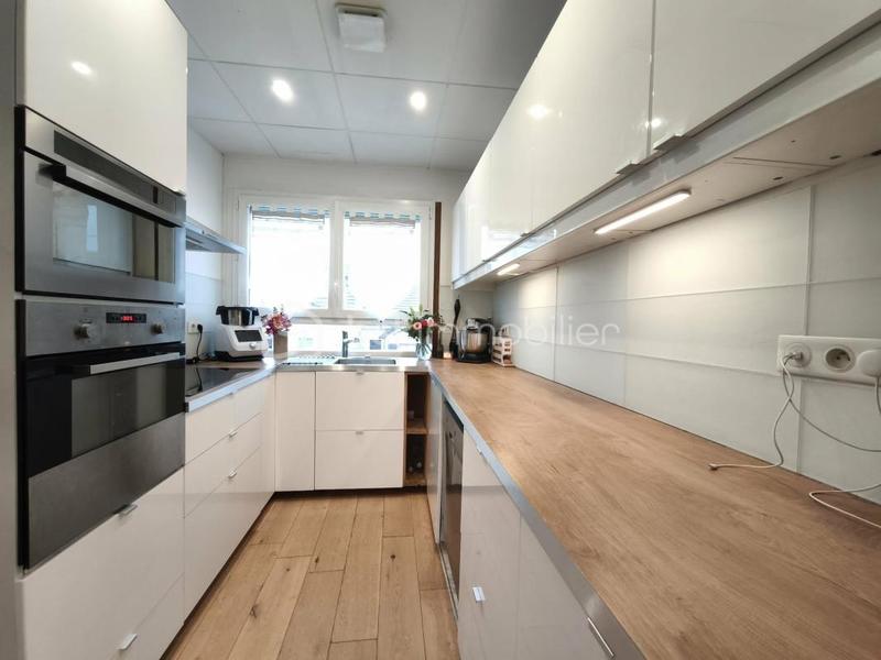 Maison - 86 m² - 4 pièces