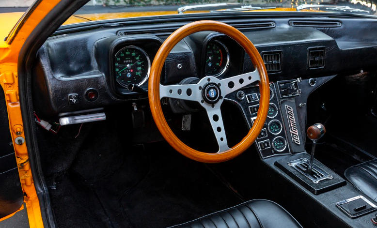 De Tomaso Pantera v8