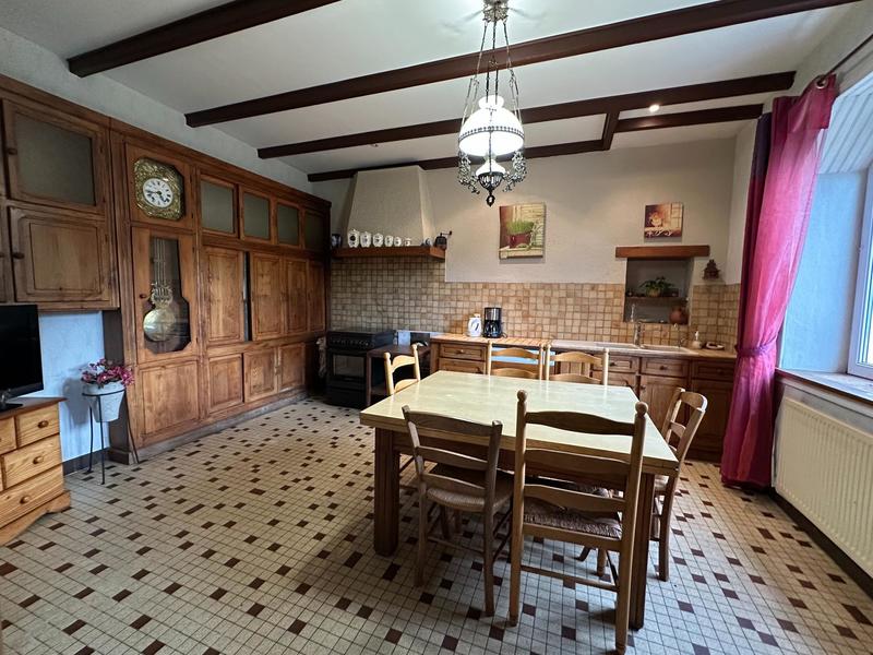 Maison - 184 m² - 5 pièces