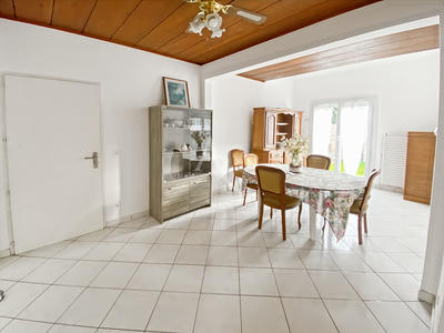 Maison - 106 m² - 6 pièces