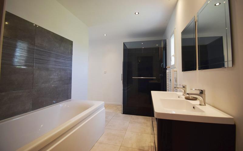 Maison - 167 m² - 5 pièces