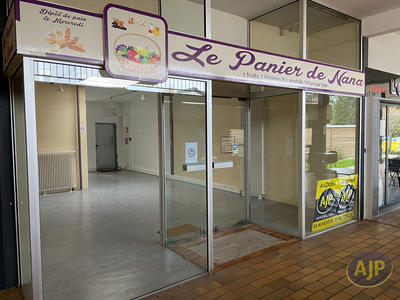 Local commercial - 50 m² - 2 pièces