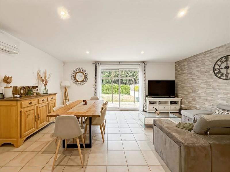 Maison - 97 m² - 4 pièces