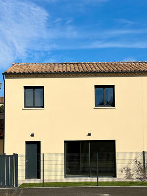 Maison - 96 m² - 4 pièces