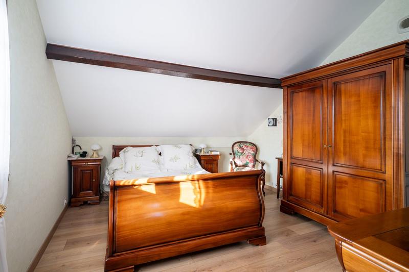 Maison - 110 m² - 4 pièces