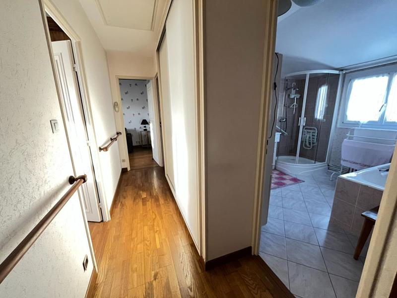 Maison - 128 m² - 6 pièces