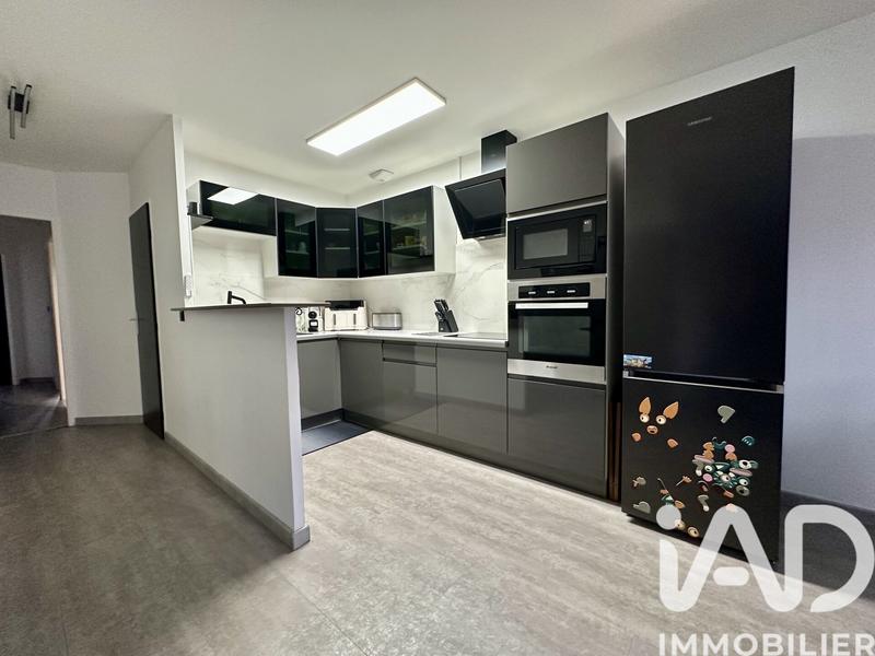 Appartement - 64 m² - 3 pièces