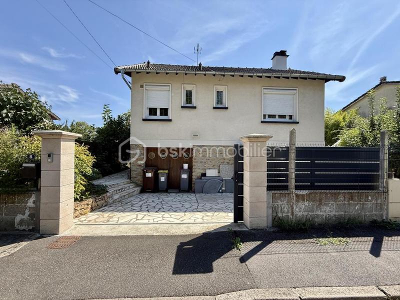 Maison - 85 m² - 3 pièces