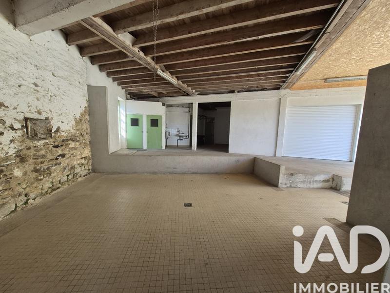 Maison - 400 m² - 5 pièces