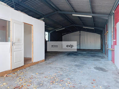 Local d'activités - 150 m²