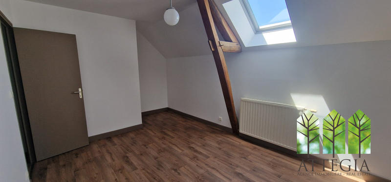 Maison - 99 m² - 4 pièces