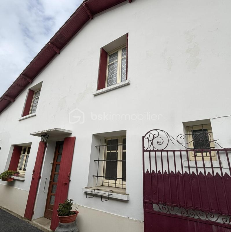 Maison de village - 100 m² - 4 pièces