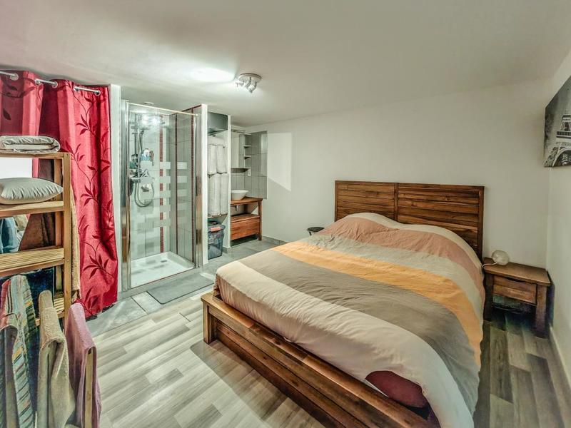 Pavillon - 177 m² - 8 pièces