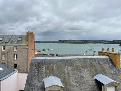 Maison - 166 m² - 7 pièces