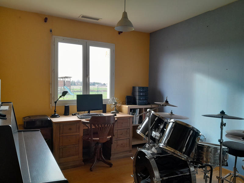 Maison - 110 m² - 5 pièces