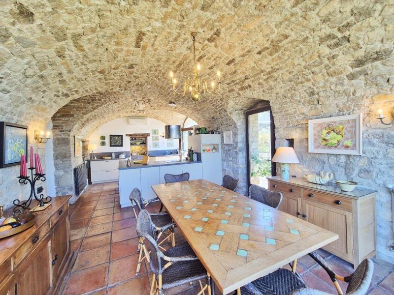 Maison de campagne - 210 m² - 7 pièces