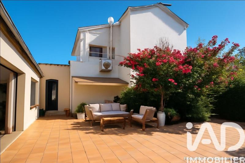 Maison - 180 m² - 5 pièces