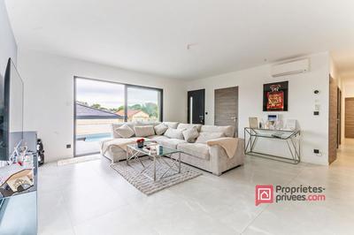 Maison - 103 m² - 4 pièces