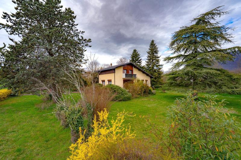 Maison - 144 m² - 5 pièces