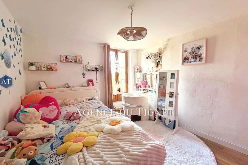 Maison - 80 m² - 5 pièces