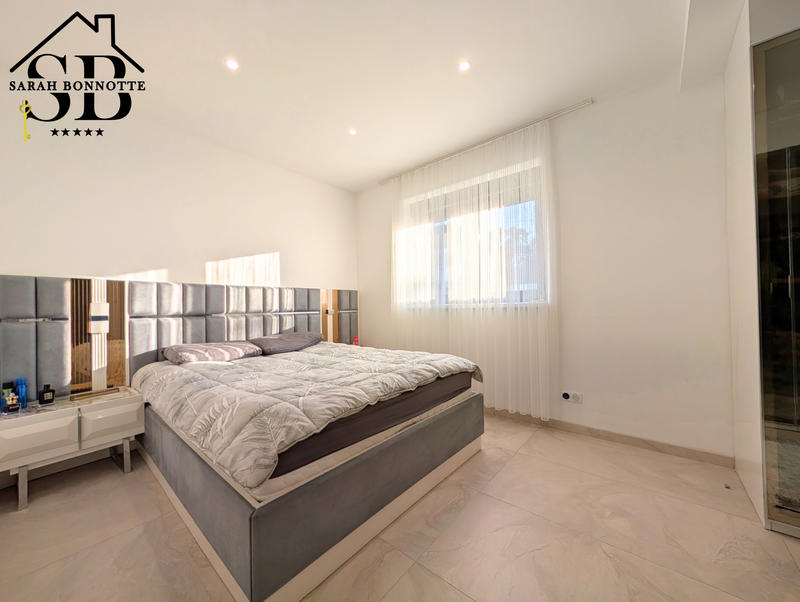 Maison - 145 m² - 5 pièces