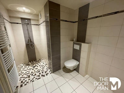 Maison - 186 m² - 6 pièces